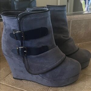 Stylish Gray Wedge Ankle Boots